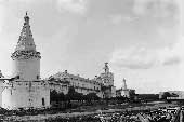 Западная наугольная башня. Утрачена в 1984 году.