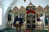 Иконостас храма преподобных Отец в Синае и Раифе избиенных, 2003 год.