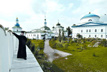 Раифский монастырь. Вид с юго-восточной башни. Фото Георгия Розова (другие работы фотохудожника - www.rozov.ru)