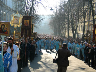Крестным ходом. Фото с сайта Казанской епархии