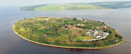Остров-град Свияжск с высоты птичьего полета. Фото Михаила Медведева