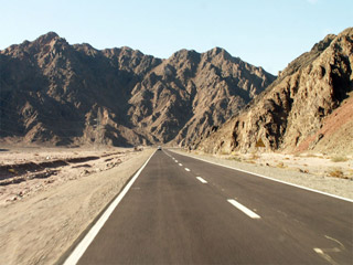 По дорогам Синайского полуострова. Фото из сети Интернет
